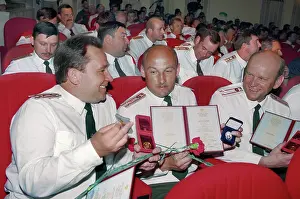 Graduation: Graduation of EMERCOM officers, 1999