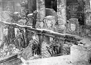 Vandalism: Graffiti in the Reichstag 1945