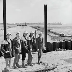 Outfall: Grain Power Station, Grain, Isle of Grain, Medway, Medway