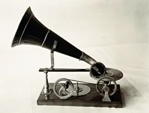 Gramophones: Gramophone, circa 1900
