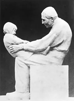 Doting: GRAND DADDY SCULPTURE