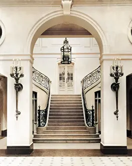 GRAND STAIRCASE