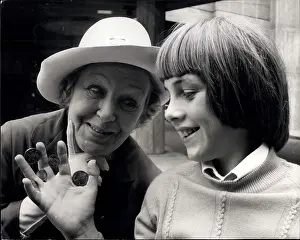 Granny: Granny Gets the Point, film preview, decimalisation