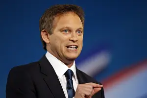 Winken: Grant Shapps MP