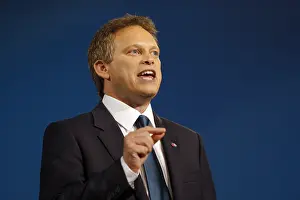 Winken: Grant Shapps MP
