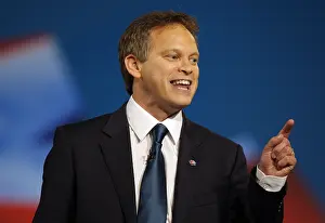 Winken: Grant Shapps MP