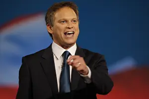 Winken: Grant Shapps MP