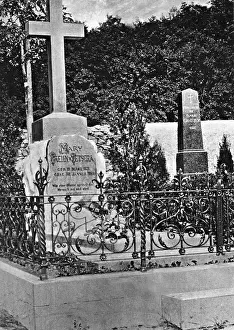 Baroness: The grave of Baroness Mary Vetsera