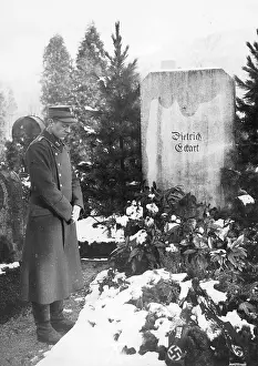 Publicist: Grave of Dietrich Eckart, 1933