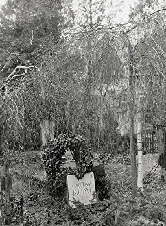 Hietzing: Grave of Gustav Klimt