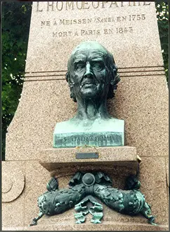 Lachaise: GRAVE OF HAHNEMANN