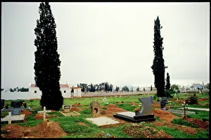 Hennie: Grave of John Hennie ferrus, Worcester, Western Cape, 1980s