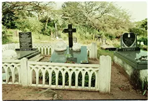 Luthuli: Grave site of Chief Albert Luthuli. Groutville, KwaZulu/Nata