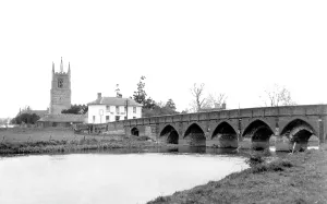 Barford: Great Barford, the Bridge c1955