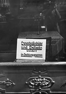 Savings: Great Depression, 1930