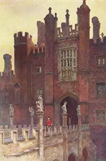Gatehouse: The Great Gatehouse, West Entrance Hampton Court