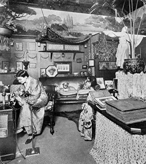 Illusionist: The Great Lafayette in his study, 1911