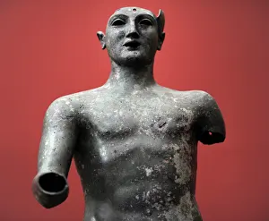 Magna: Greek Art. Statue of young man. Sicily. C. 470-460 BC. Ny Ca