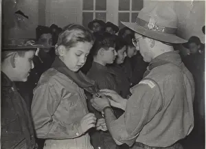 Adjust: Greek boy scouts and leaders