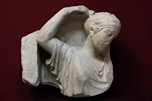 Chiton: Greek sculpture, Musee Lapidaire, Avignon, Provence, France