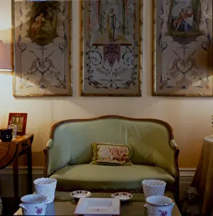 Cups: Green Sofa - fine interior - London