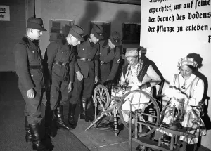 Holders: Green Week, 1937