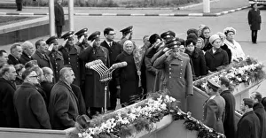 Crews: Greeting of members of joint space flight, 1969