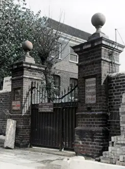 Shopkeepers: GREYCOAT SCHOOL, LONDON