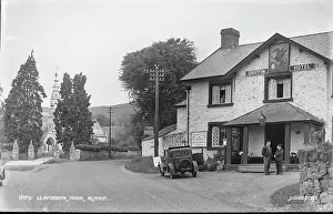 Hospitality: Griffin Hotel in Llanbedr