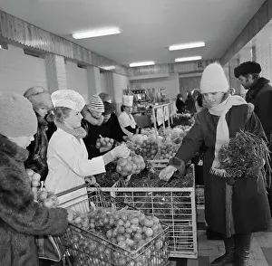 Oblast: Grocery store ?1 in Central district