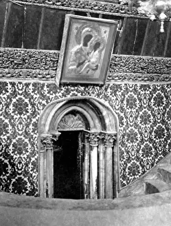 Grotto: Grotto of the Nativity in Bethlehem, around 1930