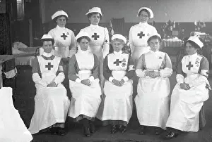 Aprons: Group of Dorset 26 VADs