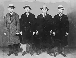 Mobsters: Group of mobsters in the 1920s. Left to ?