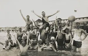 C1920: Group of people on the beach