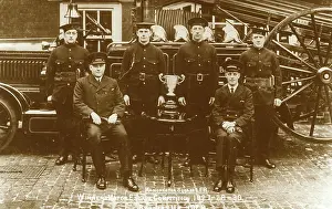 Runners: Group photo, London Fire Brigade, Manchester Square