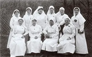 Trellis: Group photo of nurses, WW1