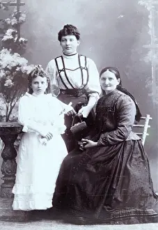 Znojmo: Group portrait of a middle-class family with
