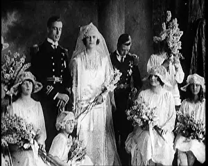 Edwina: Group Posing For Wedding Photos at the Wedding