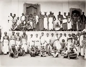 Mumbai: Group of workers, India or Sri Lanka