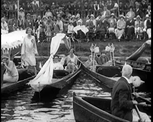 Picnicking: Groups of People Picnicking in Punts at Boulter's