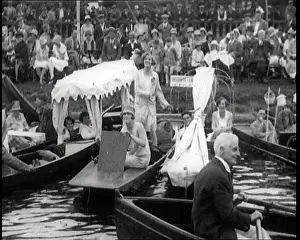 Picnicking: Groups of People Picnicking in Punts at Boulter's
