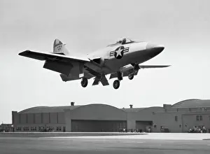 Tf 1: Grumman XF9F-2 Panther