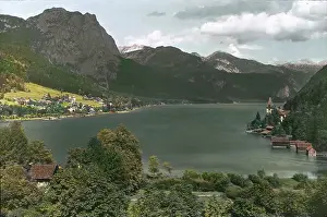 Overlooks: The Grundlsee (lake)