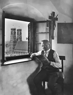 Alter: Guard in Munich