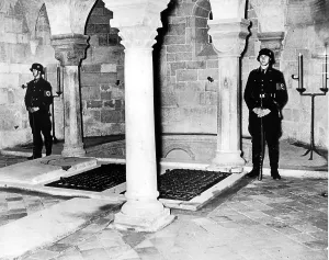 Quedlinburg: Guard of the SS Bodyguard Regiment Adolf Hitler in the Que
