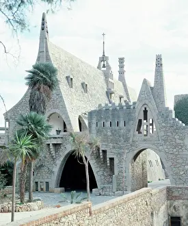 Cornet: Guell Wine Cellar (1895-1897). Chapel. By Antoni Gaudi (1852