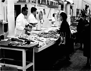 Grannie: GUERNSEY FISH MARKET