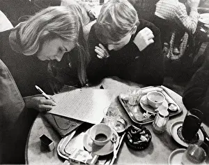 Hawelka: Guests in Cafe Hawelka in Vienna