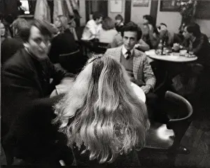 Hawelka: Guests in Cafe Hawelka in Vienna