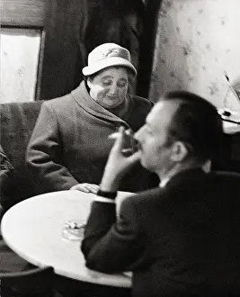 Hawelka: Guests in Cafe Hawelka in Vienna